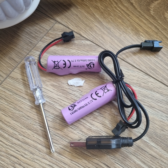 TuKIIE 2.4 GHz Remote Control Boat Amphibious Remote Control Car for Kids All Te - Picture 11 of 13